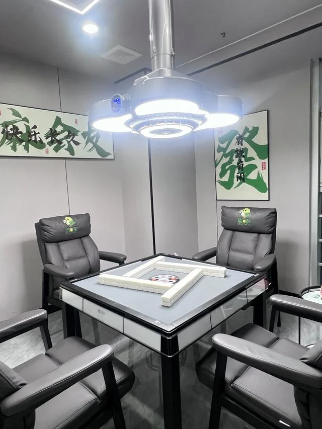鼎天国际棋牌大厅 - 扑克游戏